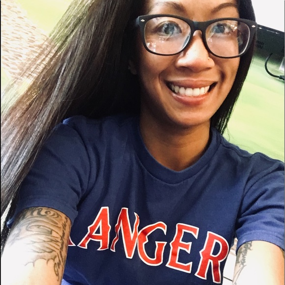 Meet your Posher, Nina - Picture 1 of 1